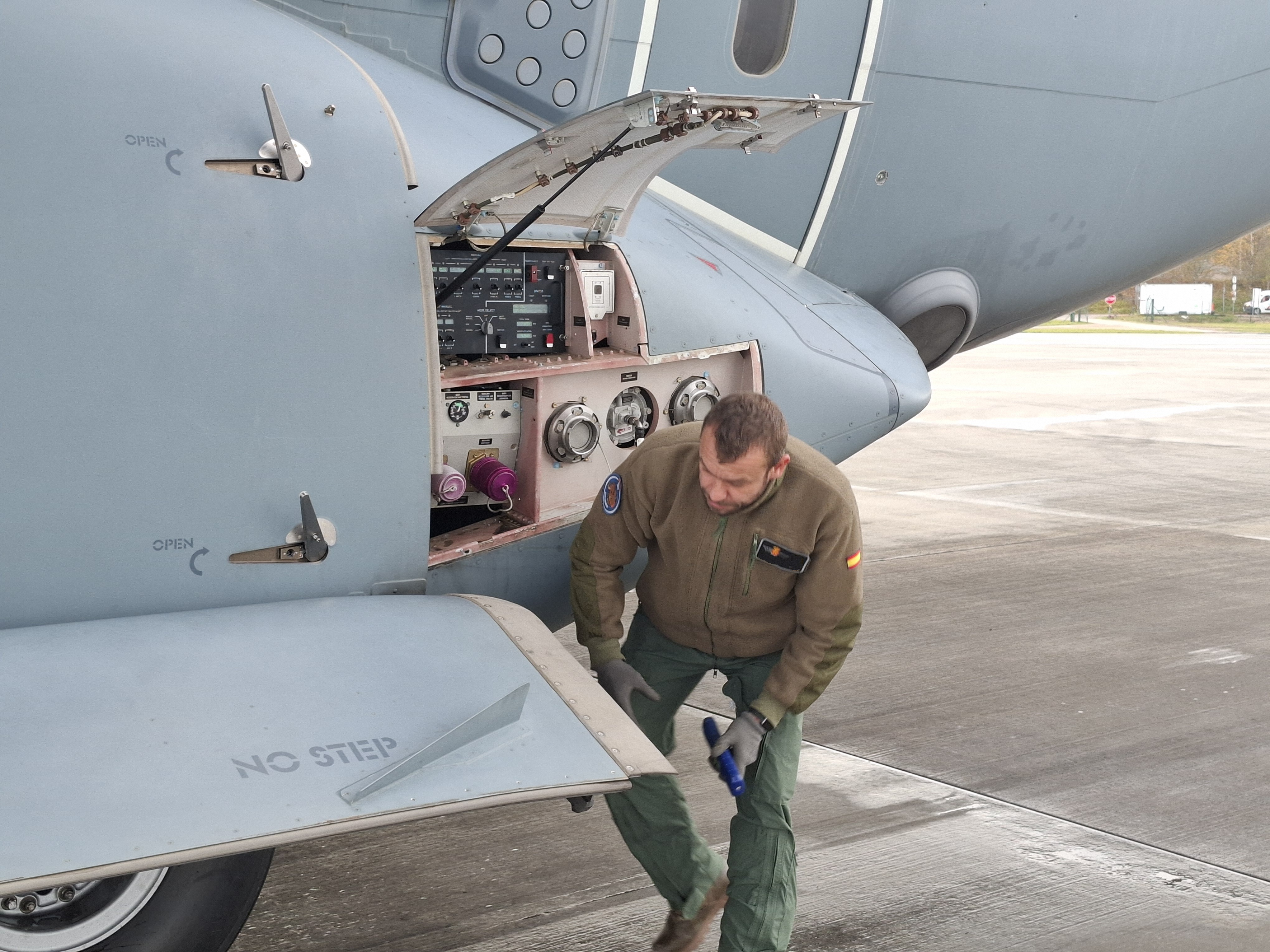 Inspection of the Tk23 after the flight