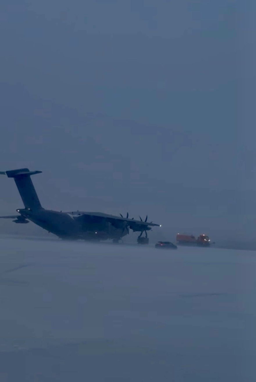 Relevo A-400M