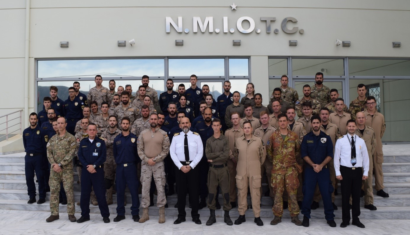 The Unit Trozo de Visita y Registro of 'Patiño' performs NATO advanced training in Crete