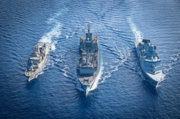 Manoeuvre with the HS 'Psara' and the HDMS 'Niels Juel'.