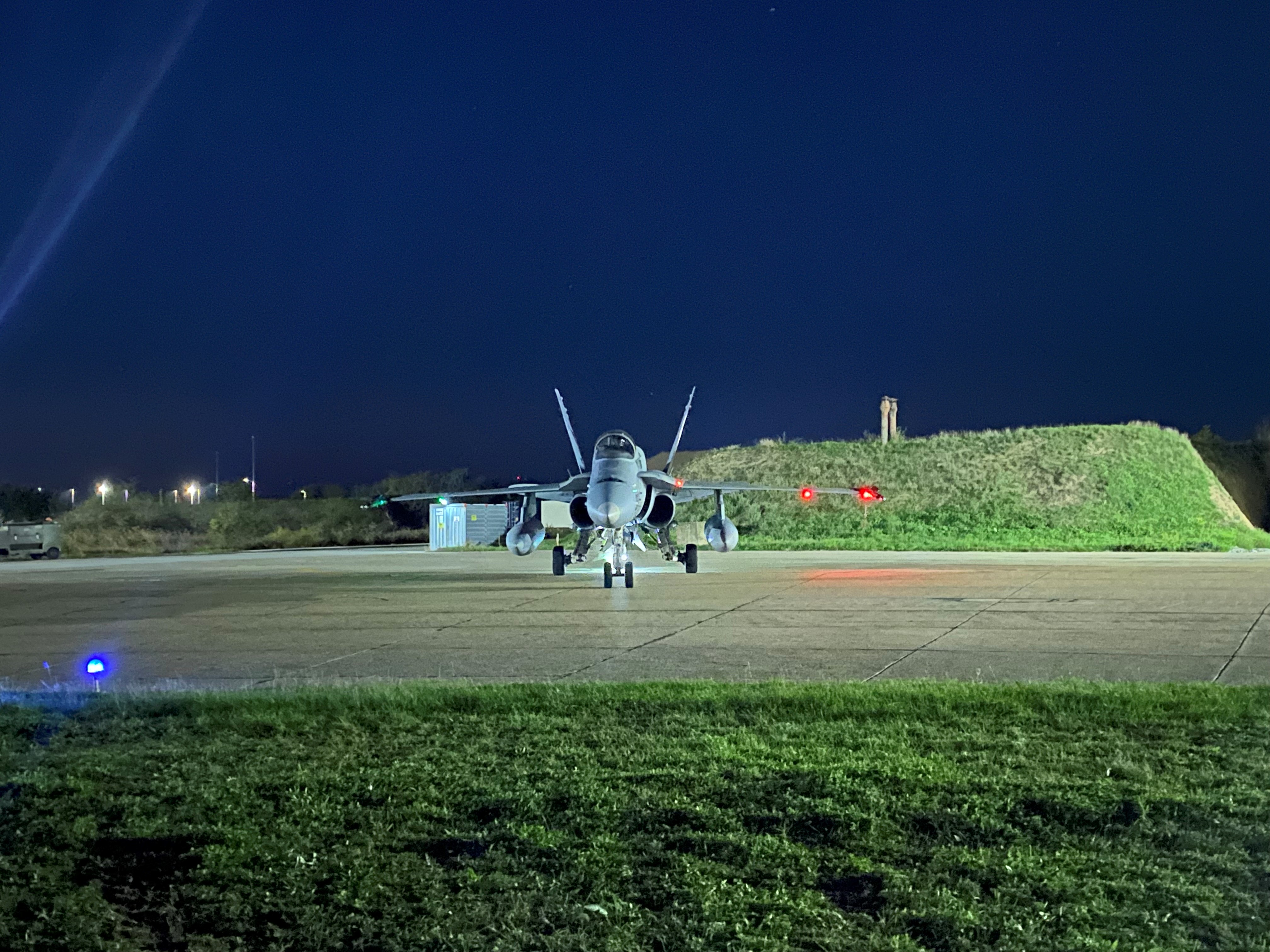 Arrival of the F-18s at the base