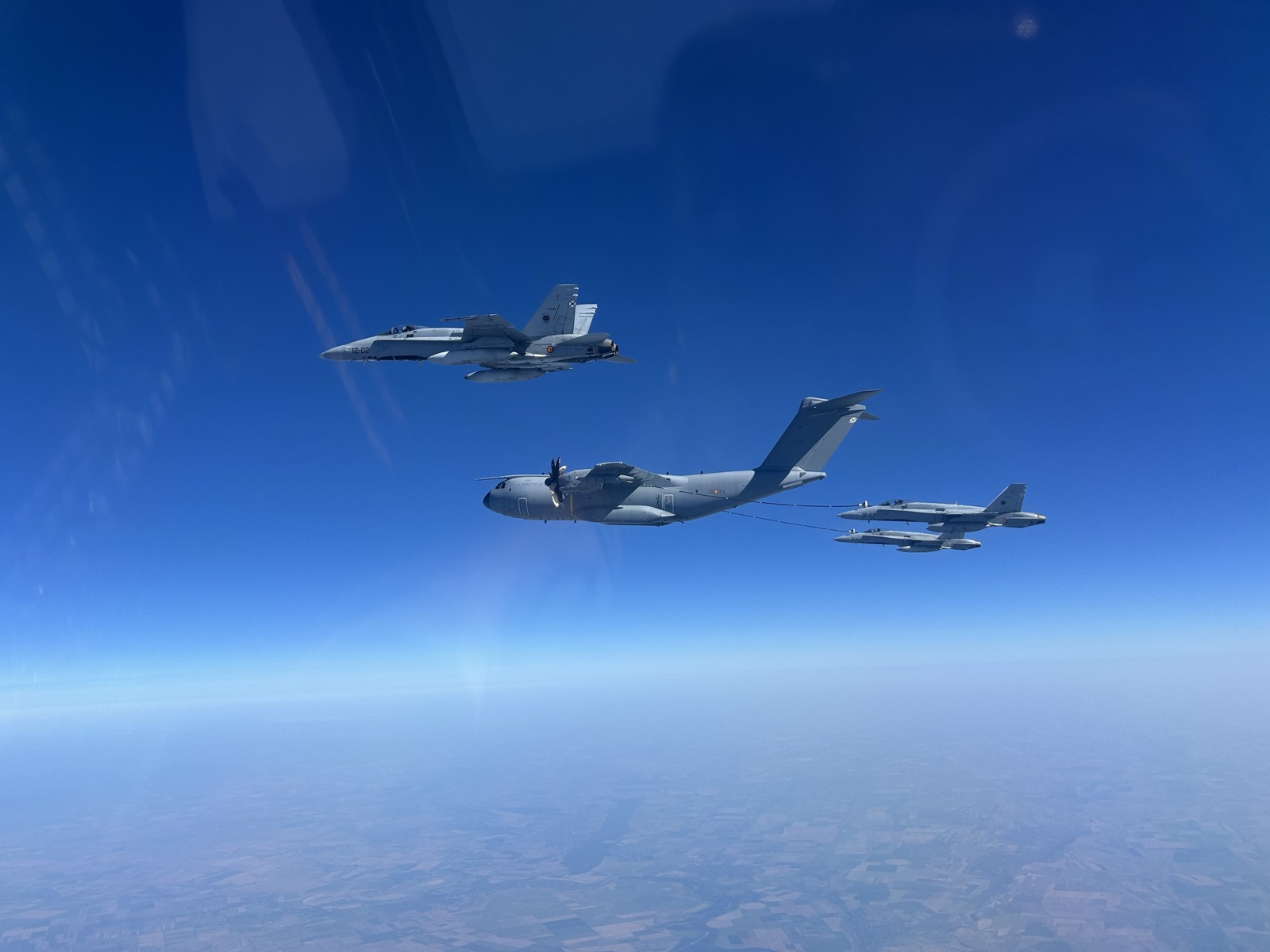 In-flight refuelling