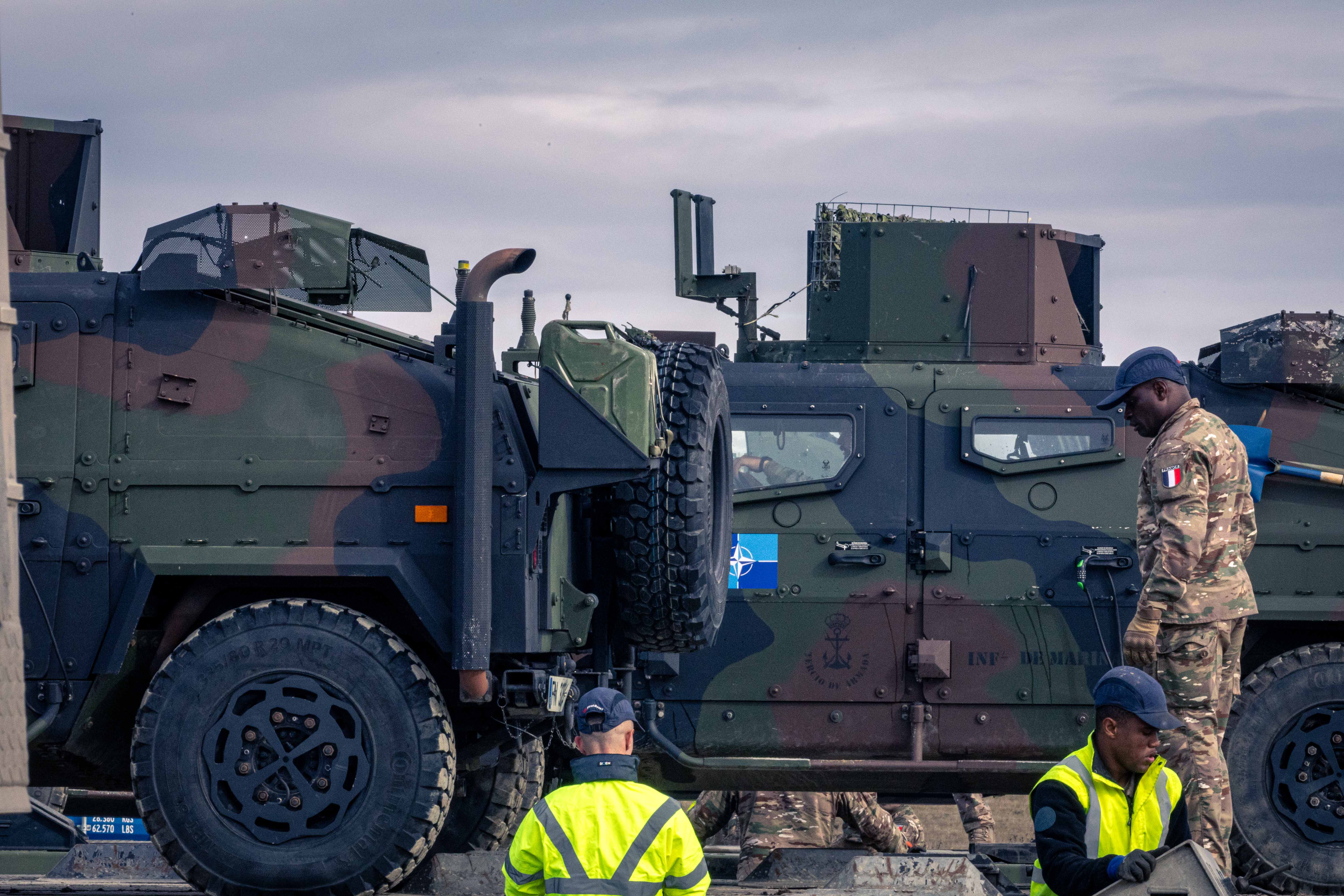 VAMTAC ST5 vehicles transported on FLF-BG barges