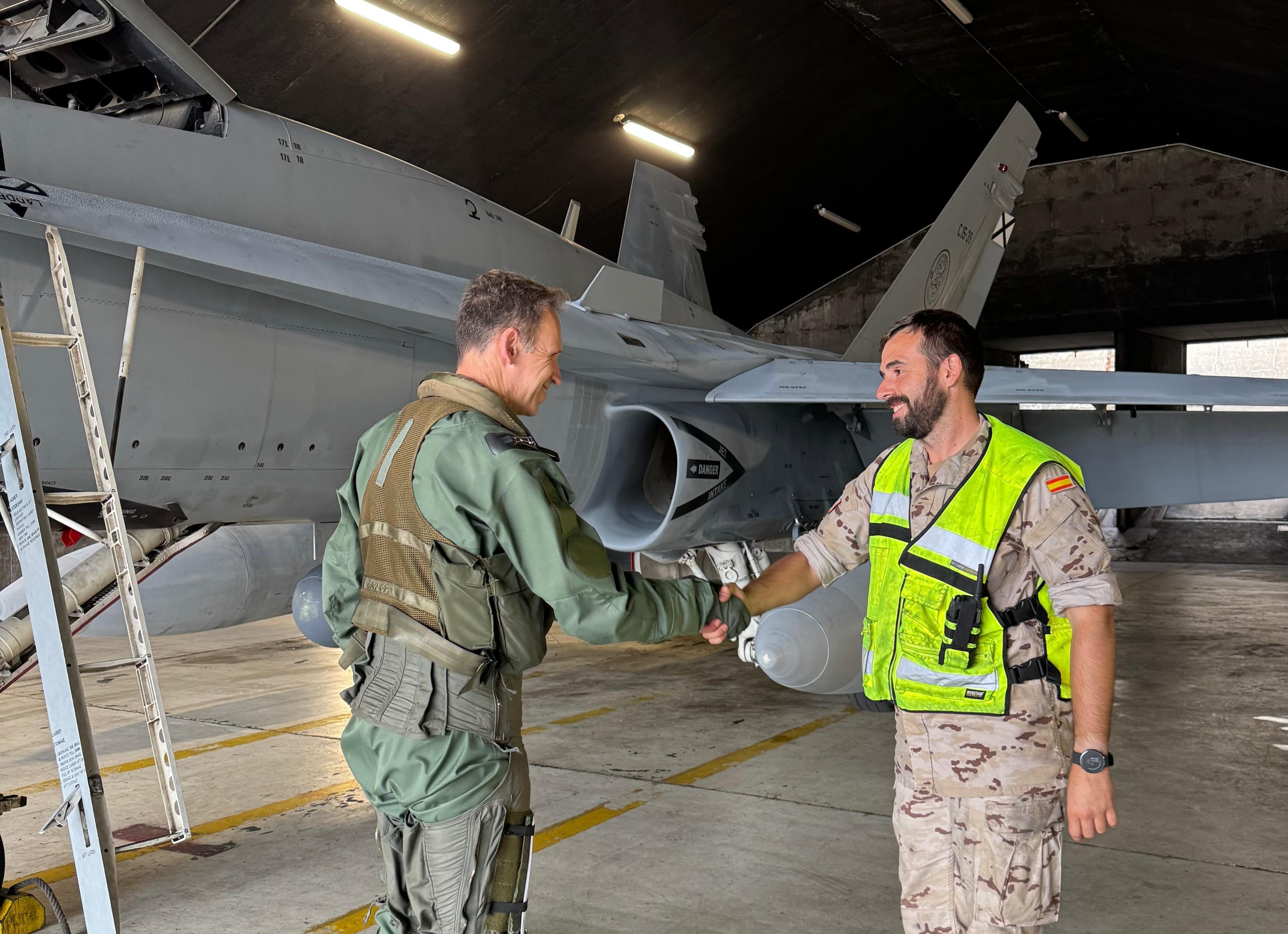 Lieutenant Colonel Rafael Ichaso Franco and the ‘Stinga’ Detachment mechanic
