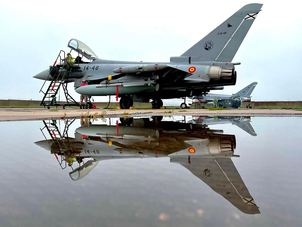A Spanish Eurofighter ready for take off