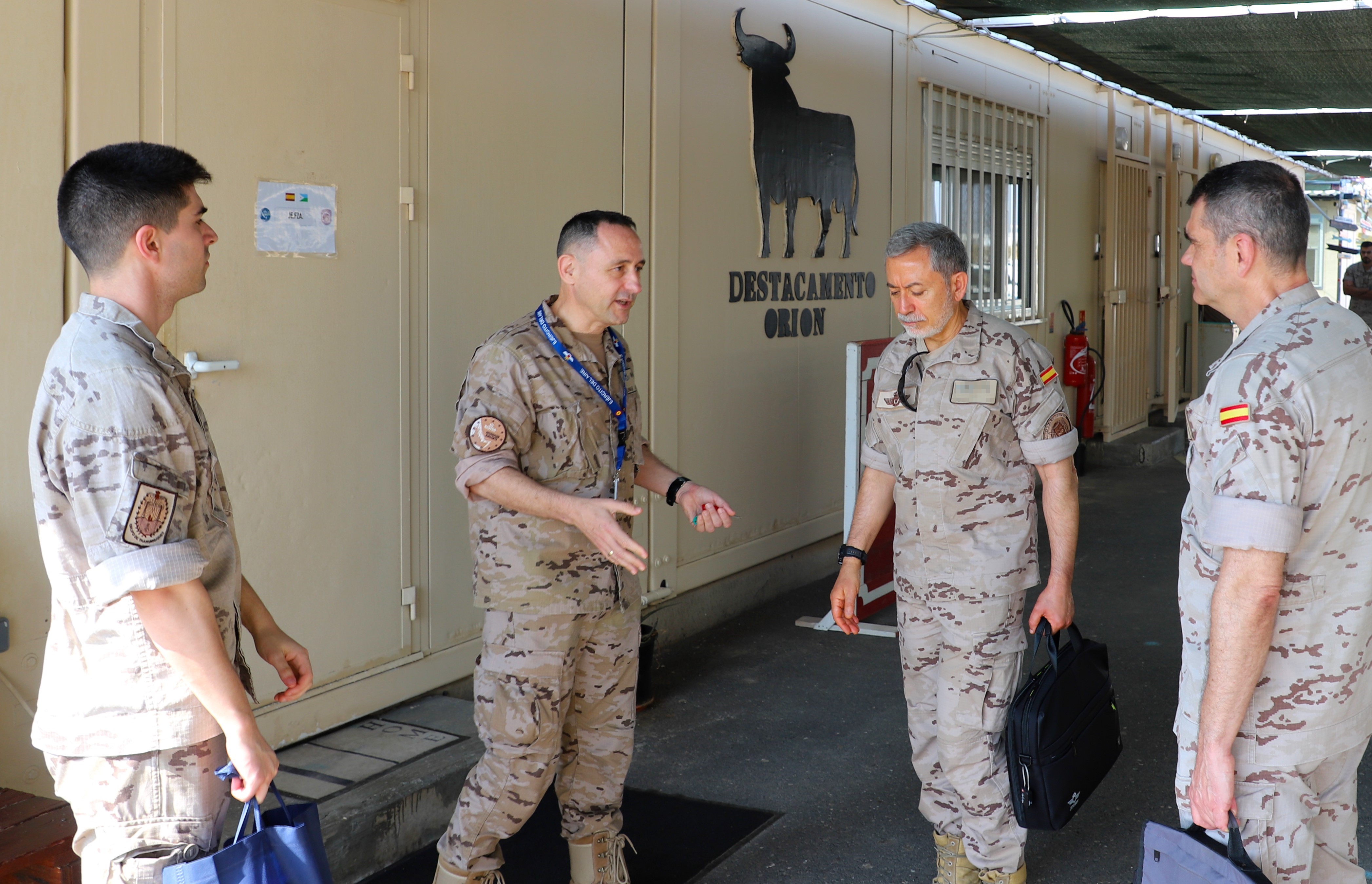 Lieutenant Colonel Linaje Holds Talks at the ‘Orion’ Detachment Headquarters