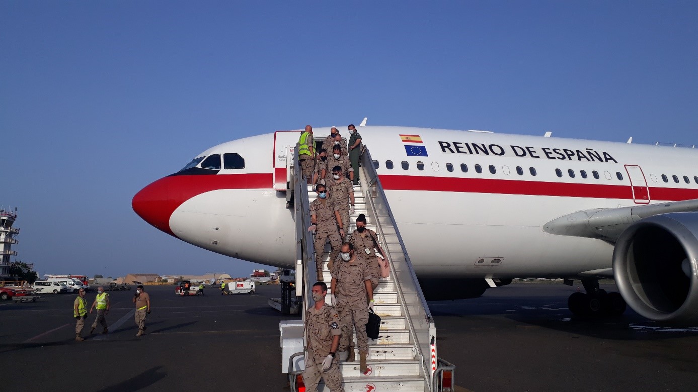 Disembarkment of the 37th rotation military personnel