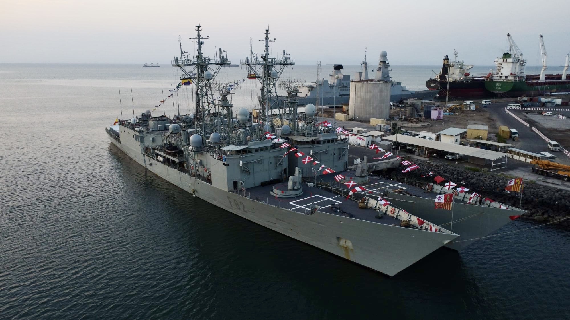 Handover in Djibouti. Navarra and Victoria Frigates