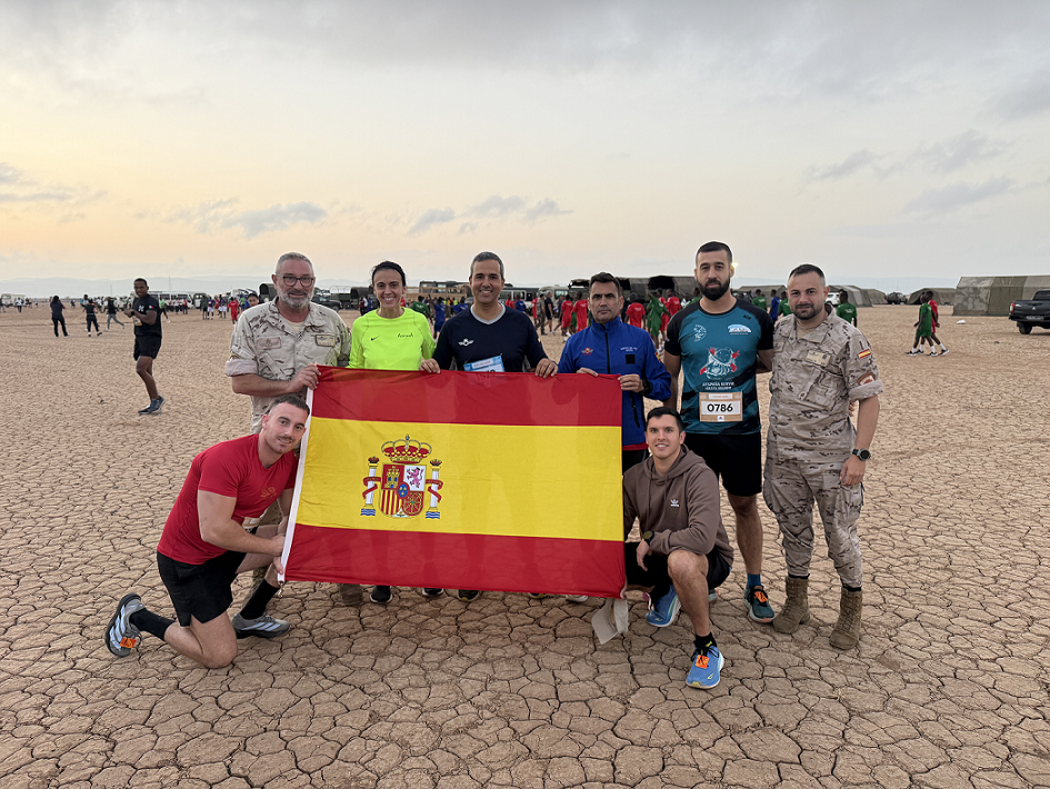 Members of the 57th DAT Orion in the Grand Bara desert after the race.