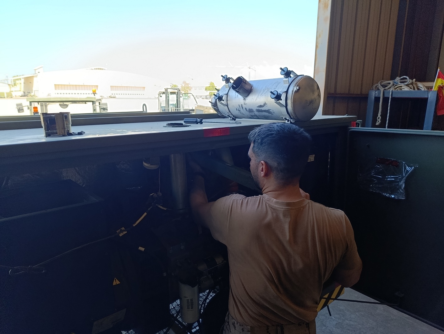 Personnel from Wing 11 and Seville Air Logistics Centre