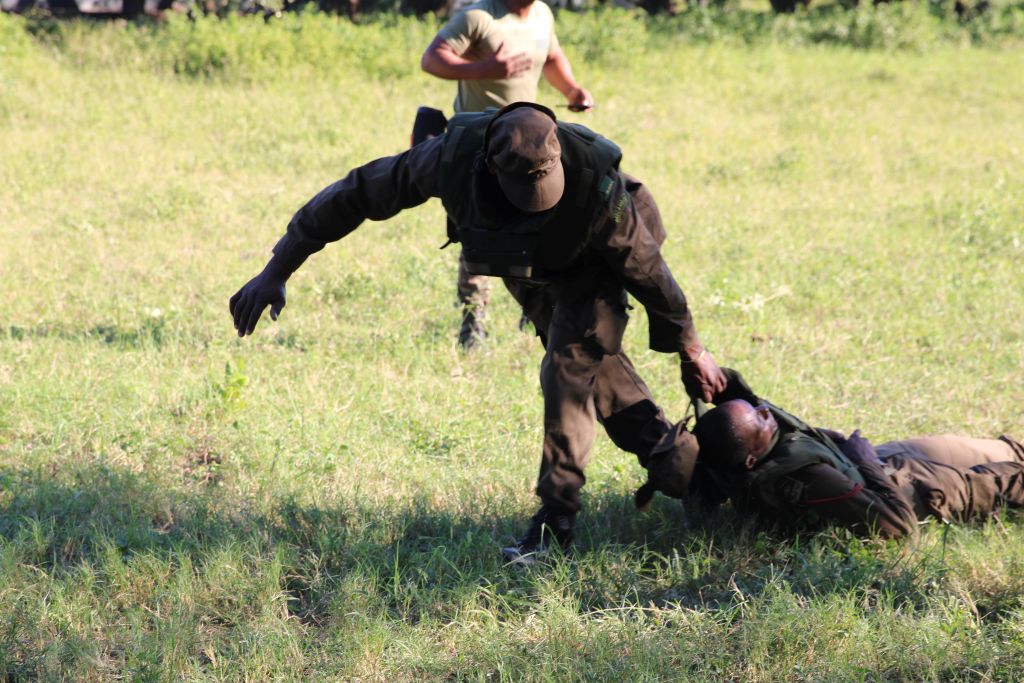 First-aid exercise during the test