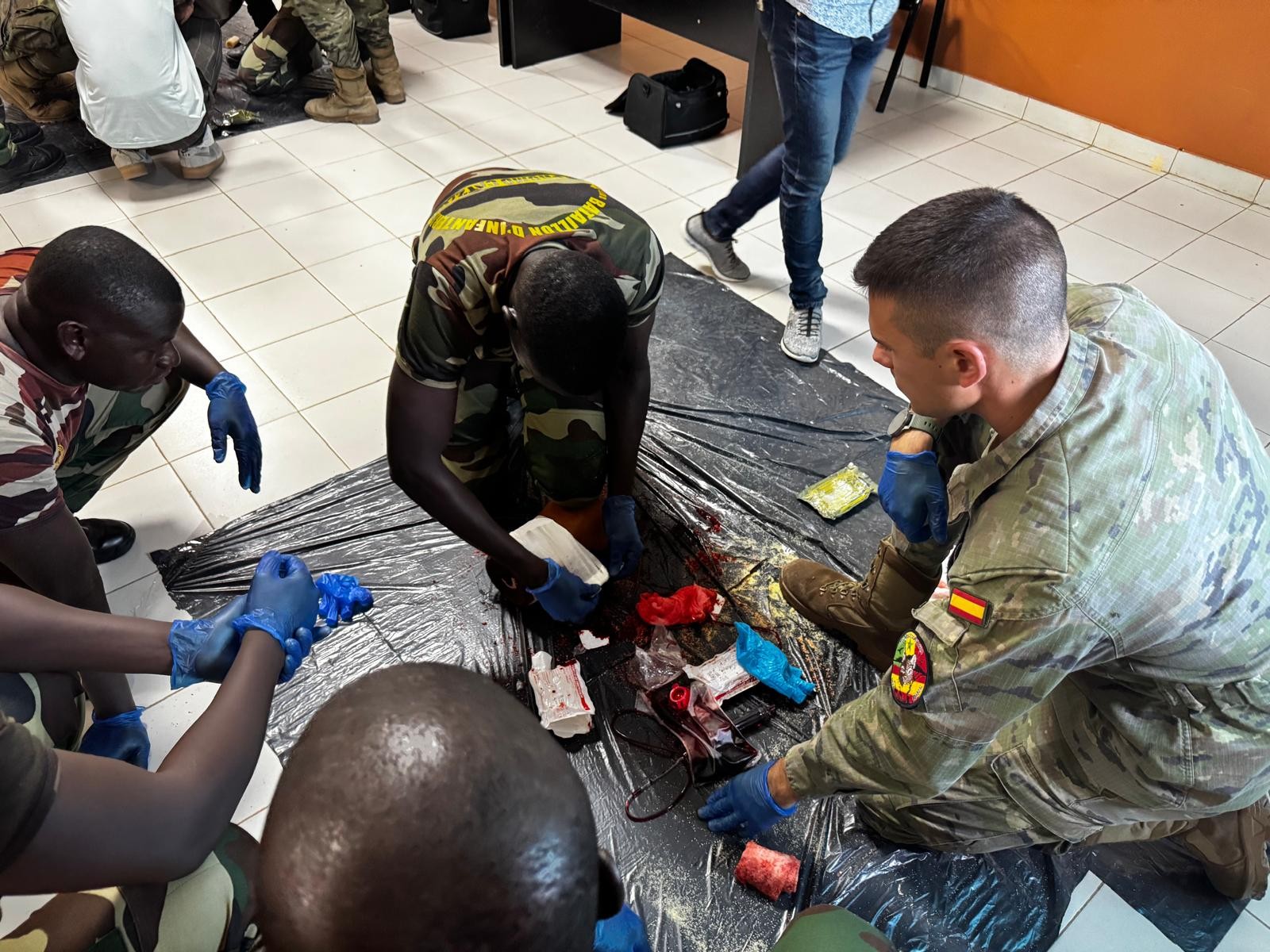 Practice of using compression bandages in  massive haemorrhage