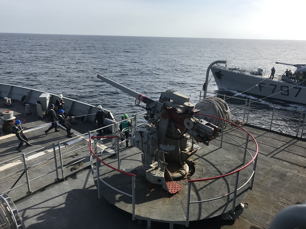 El patrullero “Serviola” realiza un ejercicio conjunto con la Marina Nacional de Francia
