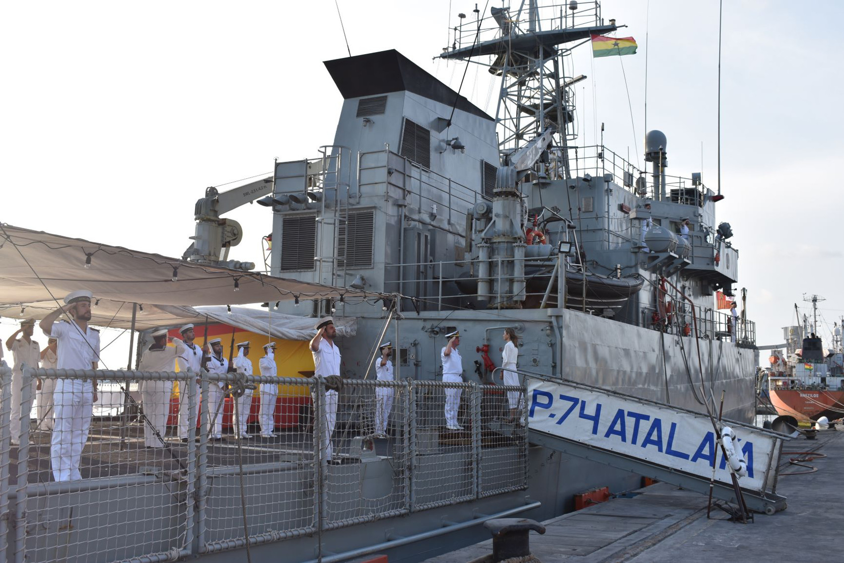 The patrol boat “Atalaya” cooperates with the Ghana Armed Forces in Tema