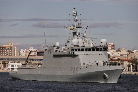 OPV Furor departing from Cartagena Arsenal