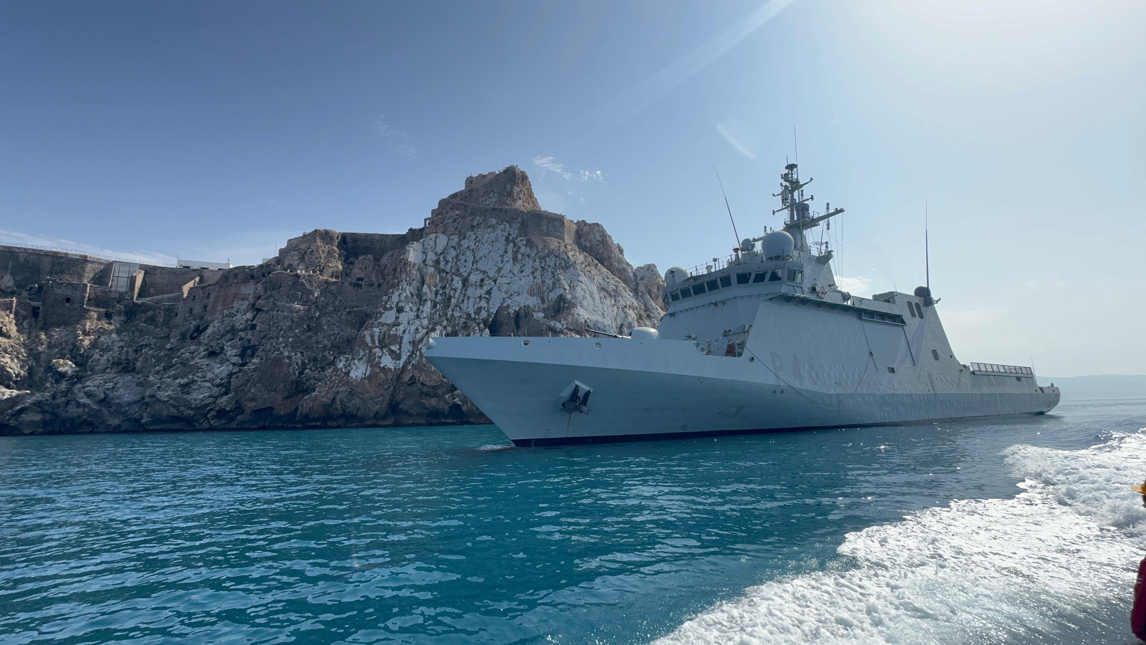 El BAM 'Furor' realiza vigilancia marítima