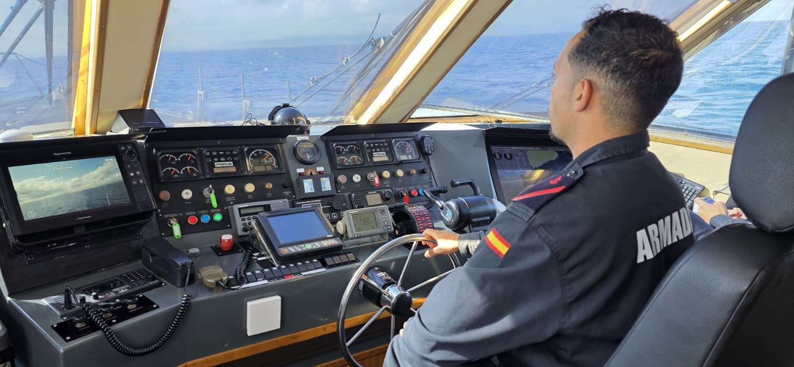 Equipment of the PVZ ‘Isla de León’ at sea