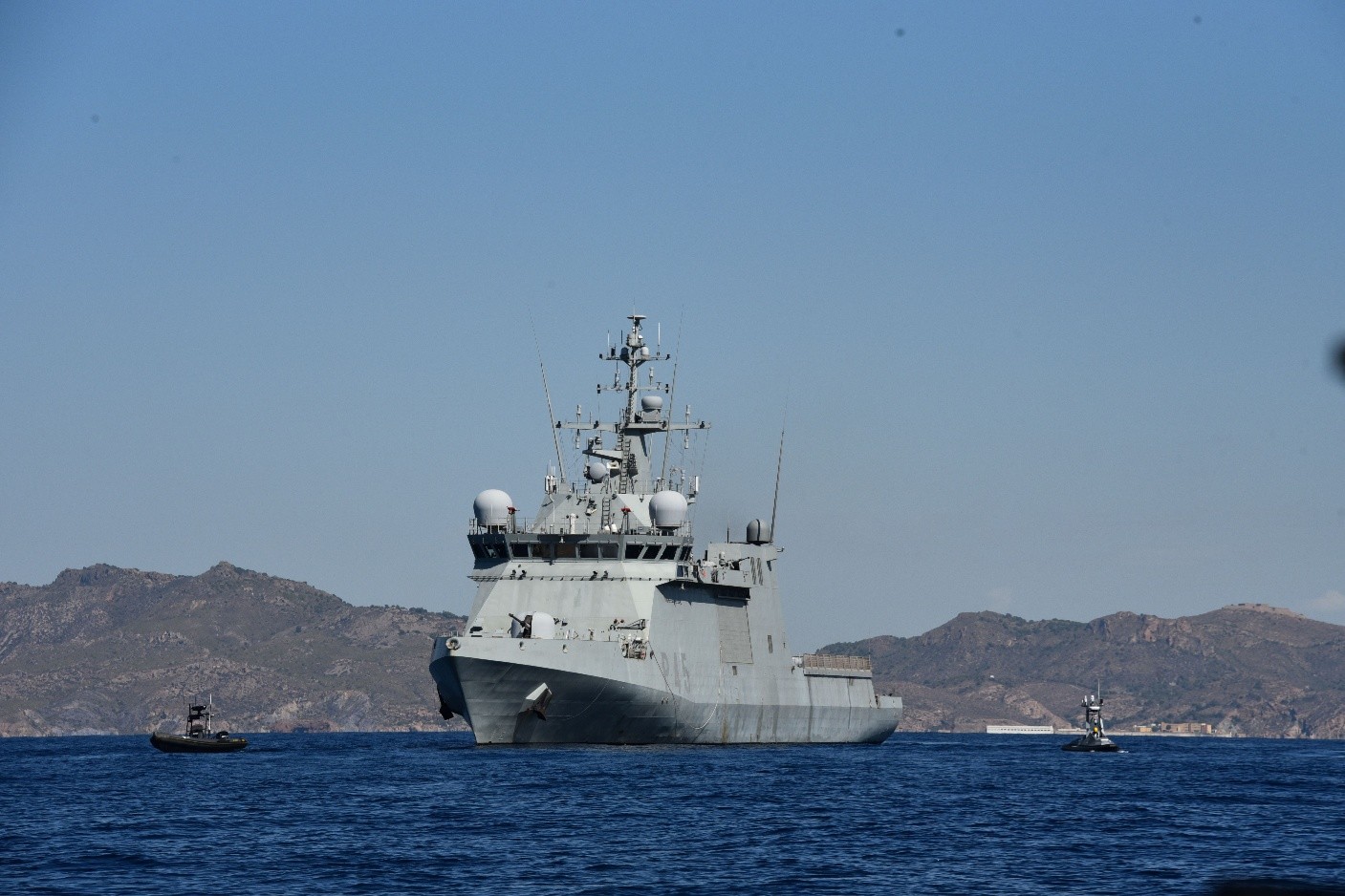 El BAM Audaz efectuando vigilancia marítima