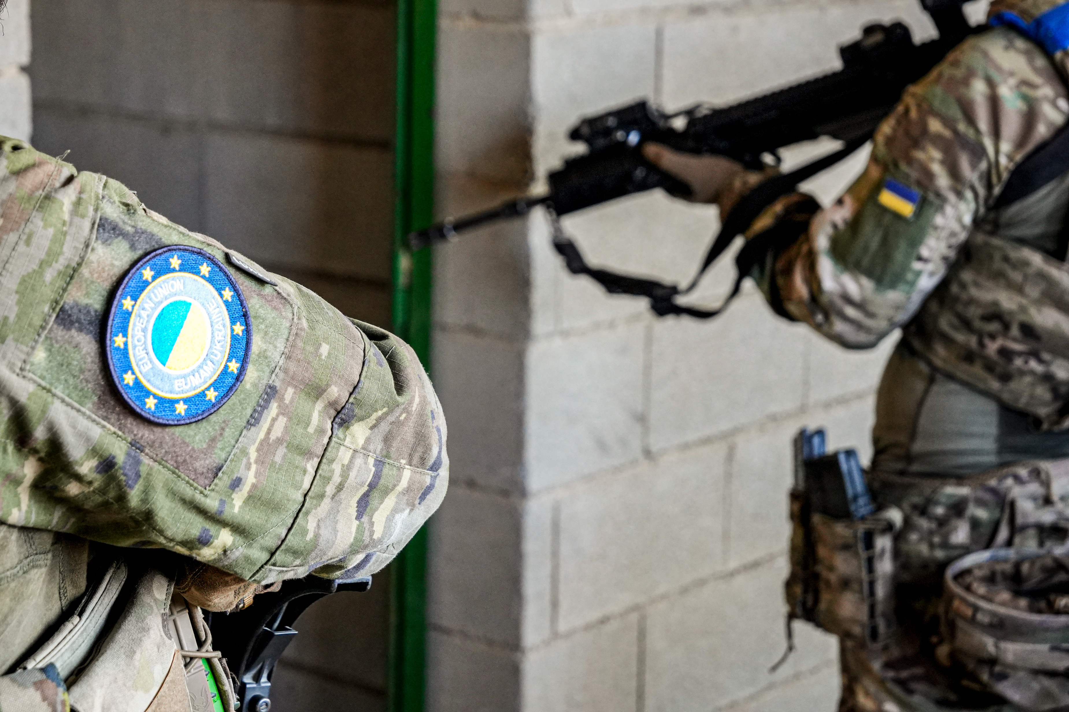 Ukrainian soldiers training in the Basic Recruit Program