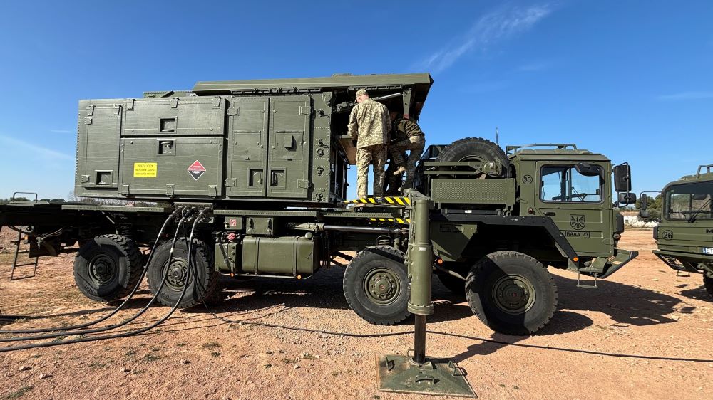 Training at Patriot Maintenance (Valencia)