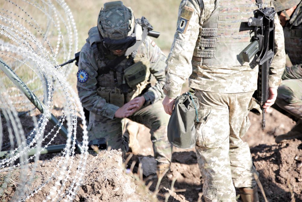 Training at the Combat Engineer Centre (Burgos)