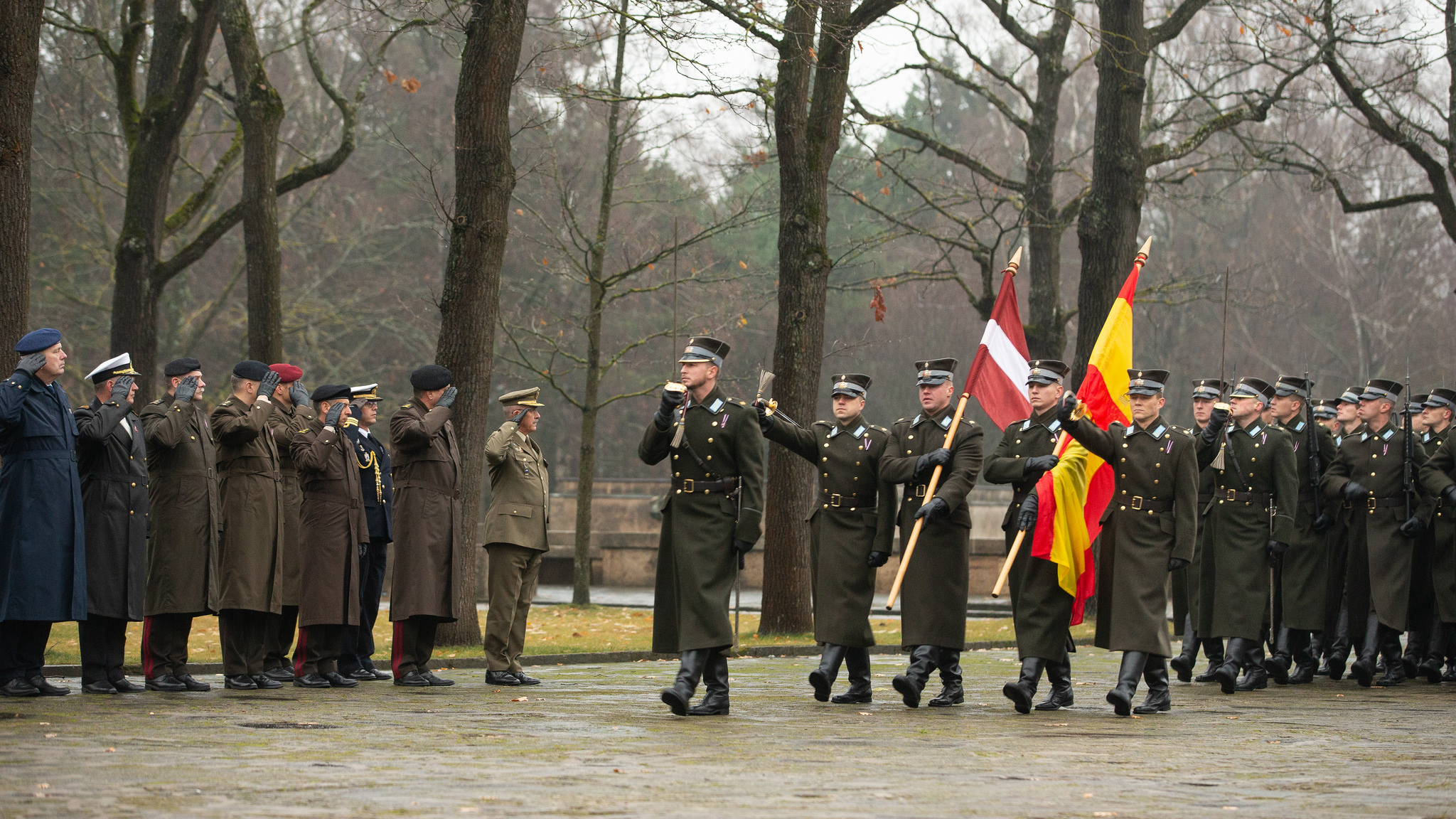El JEMAD se reúne en Riga con su homólogo letón para impulsar las relaciones bilaterales en Defensa
