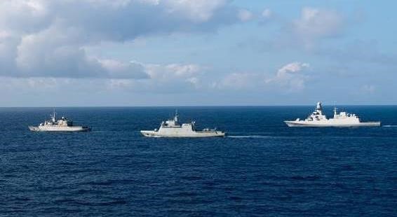 Patrol Boats 'Relámpago', 'Germinal' and 'Antonio Marceglia'.