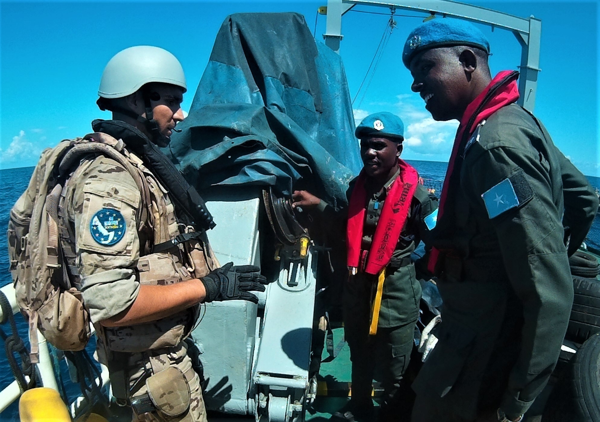 Member of the Search and Inspection Unit with Somali personnel