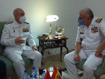Spanish CHOD and the Tunisian Navy Chief of Staff