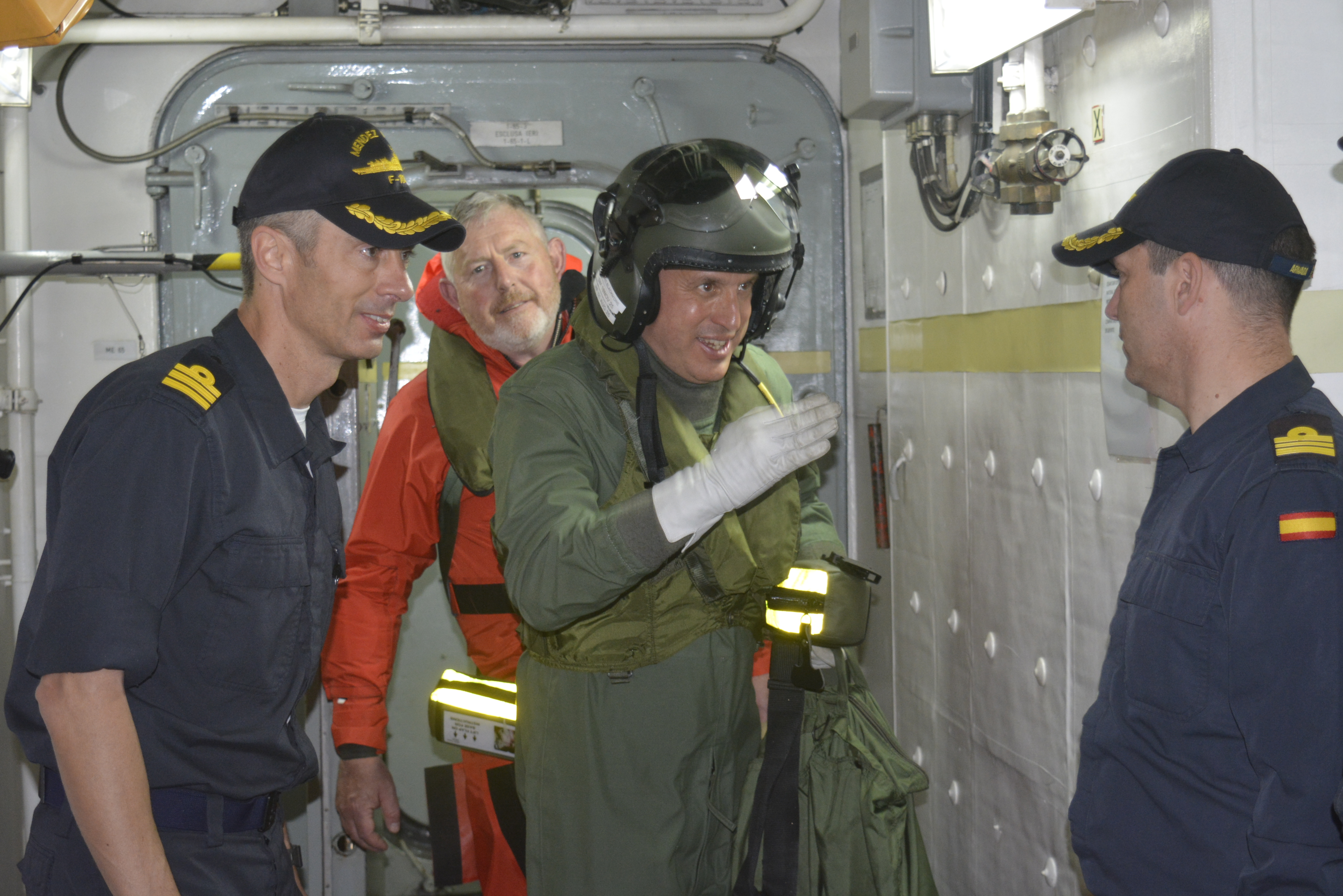 Commodore Blackmore arrives aboard the Spanish frigate Méndez Núñez