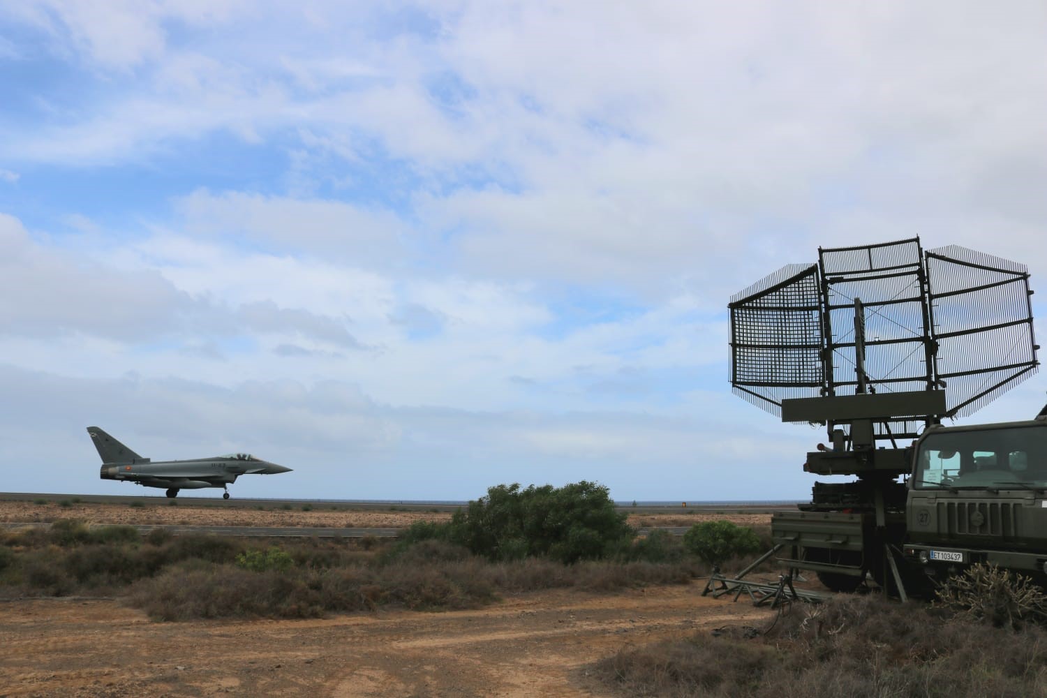 Sensor HAWK weapon system with Eurofighter