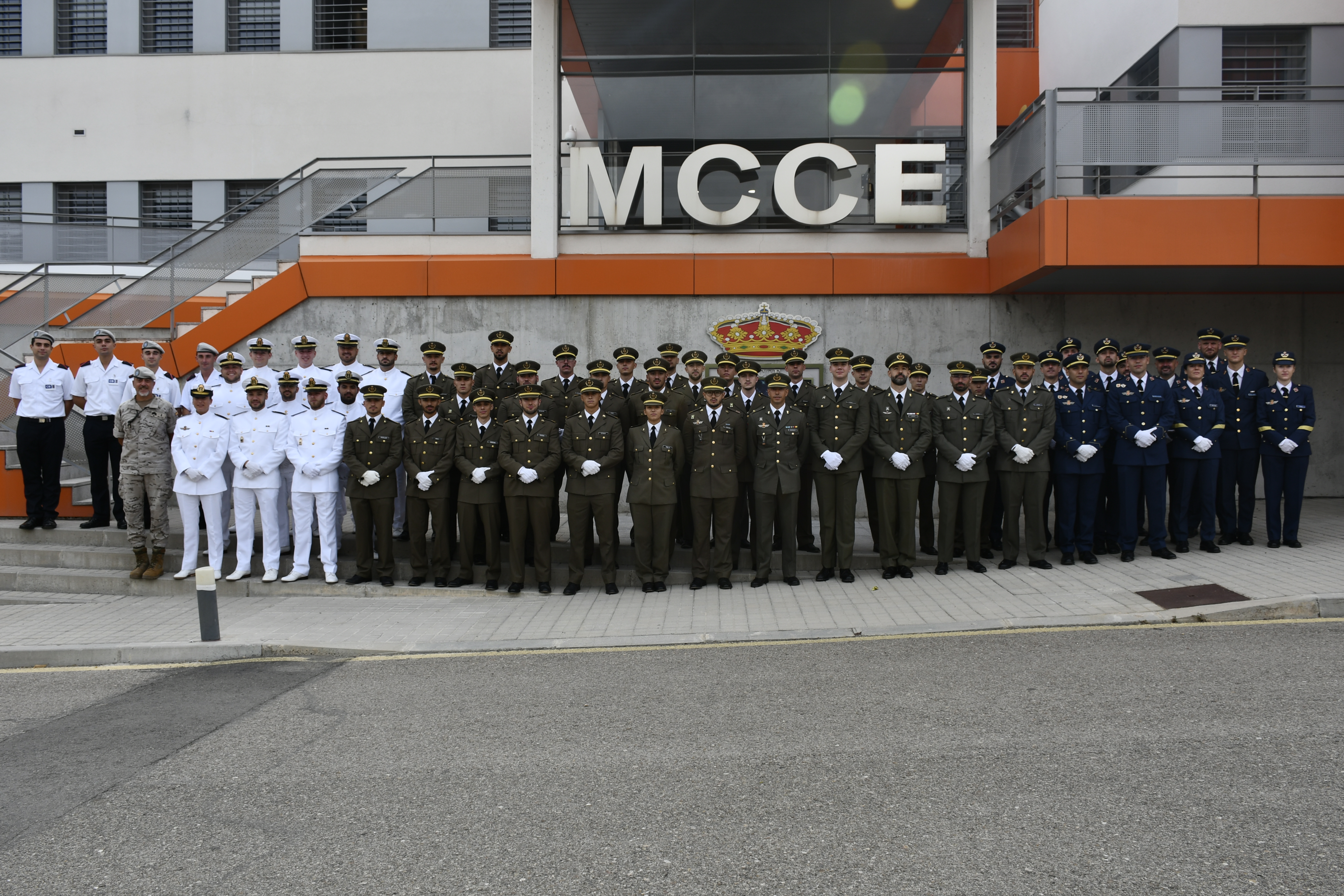 Welcome picture of the new ‘Grey Berets’