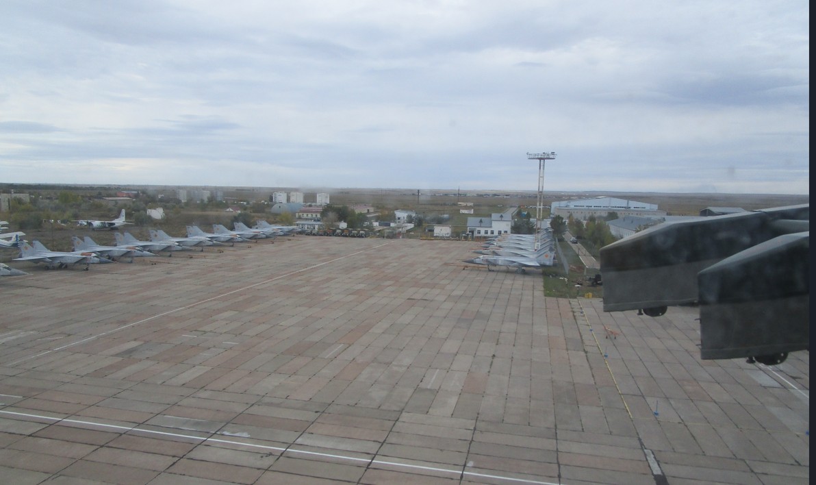 Llegada al 610 Air Base Karaganda