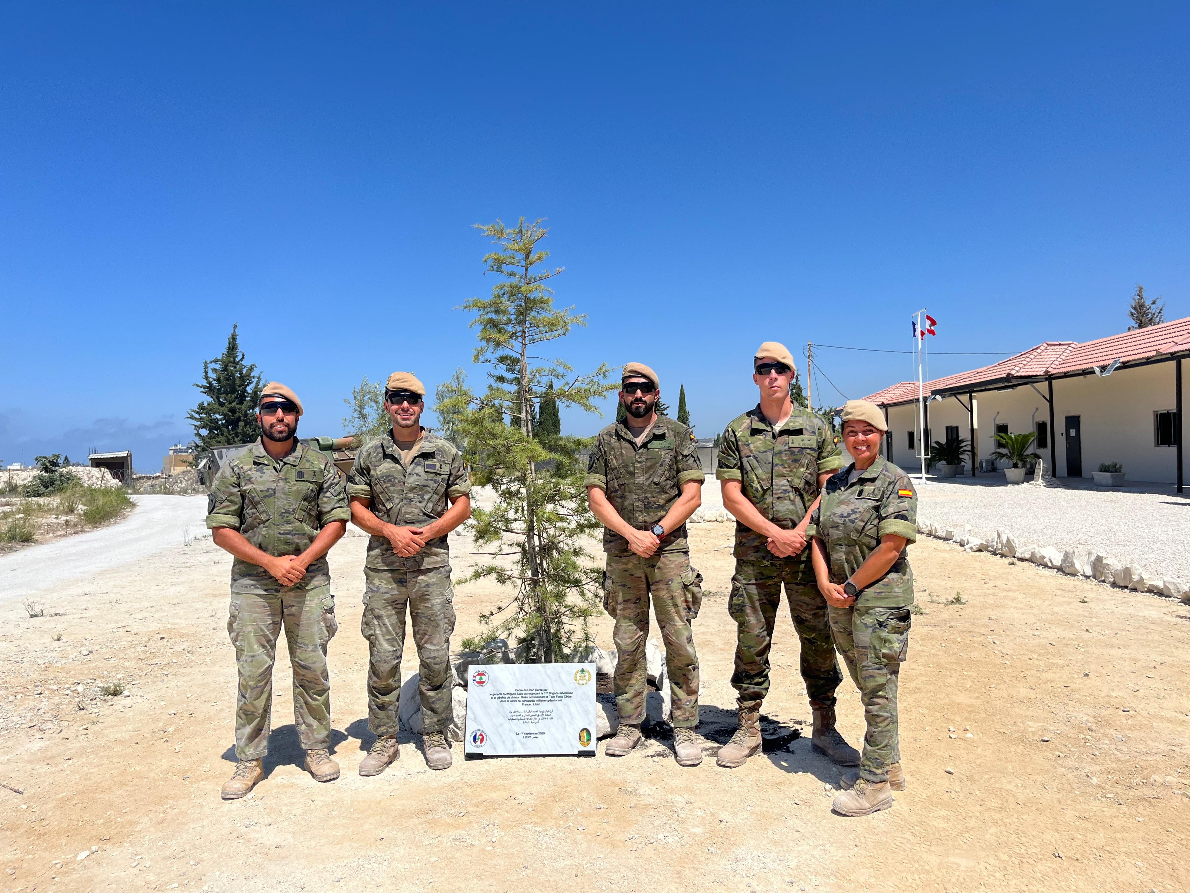 Team of Spanish instructors