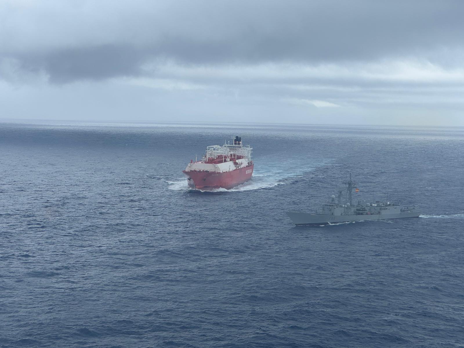 Friendly approach towards a civilian vessel