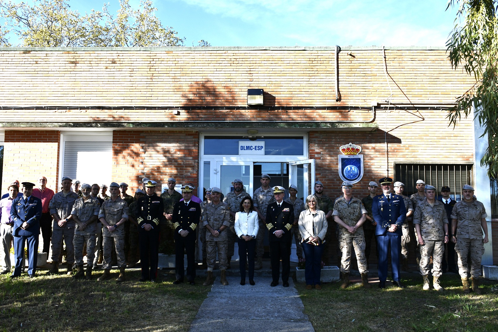 Photo of the Defence Minister’s welcome