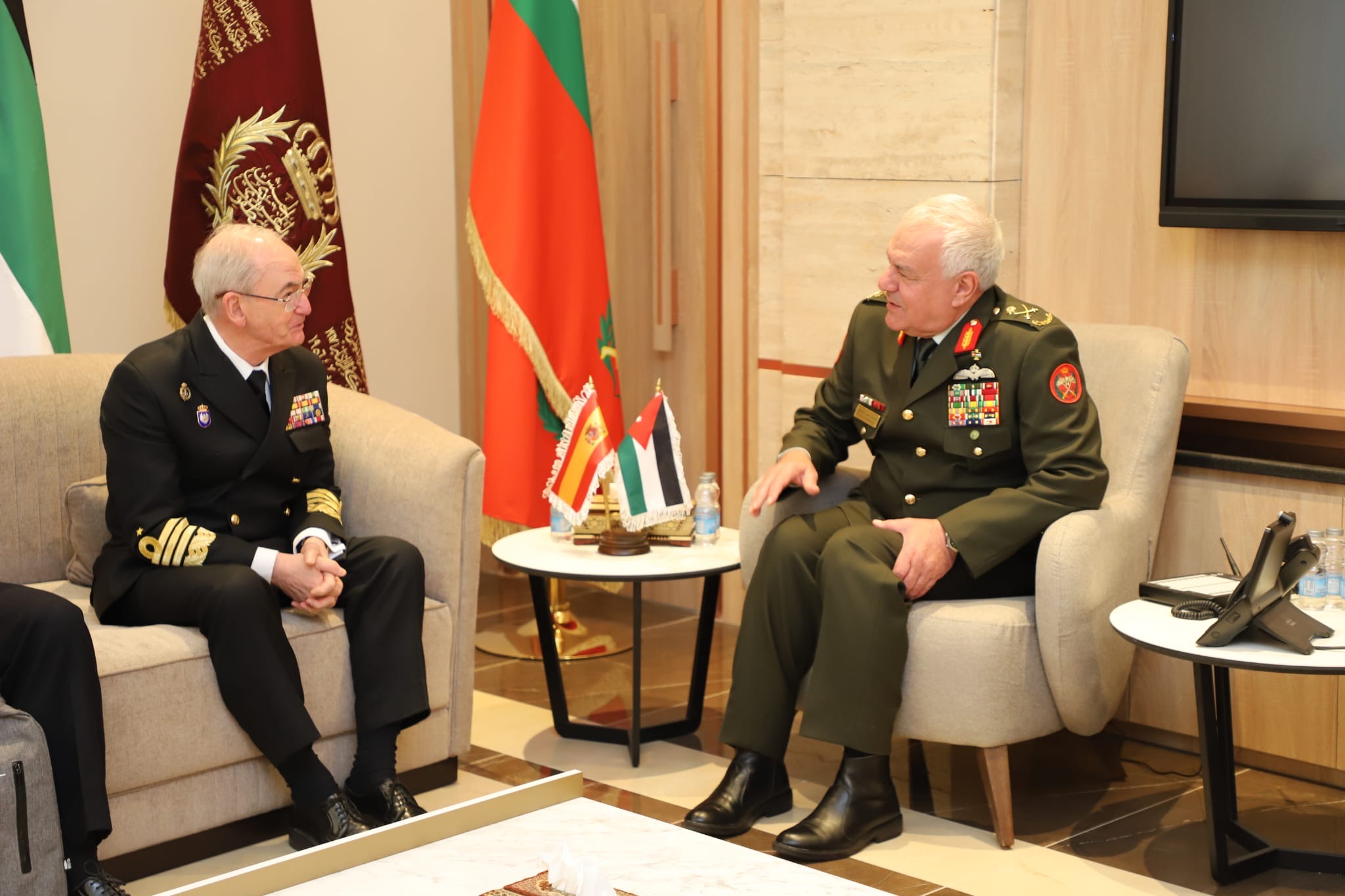 Meeting between the Chief of Defence and his Jordanian counterpart