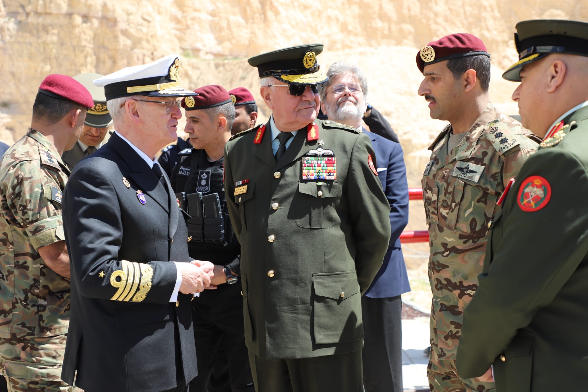 The Chief of Defence and his Jordanian counterpart