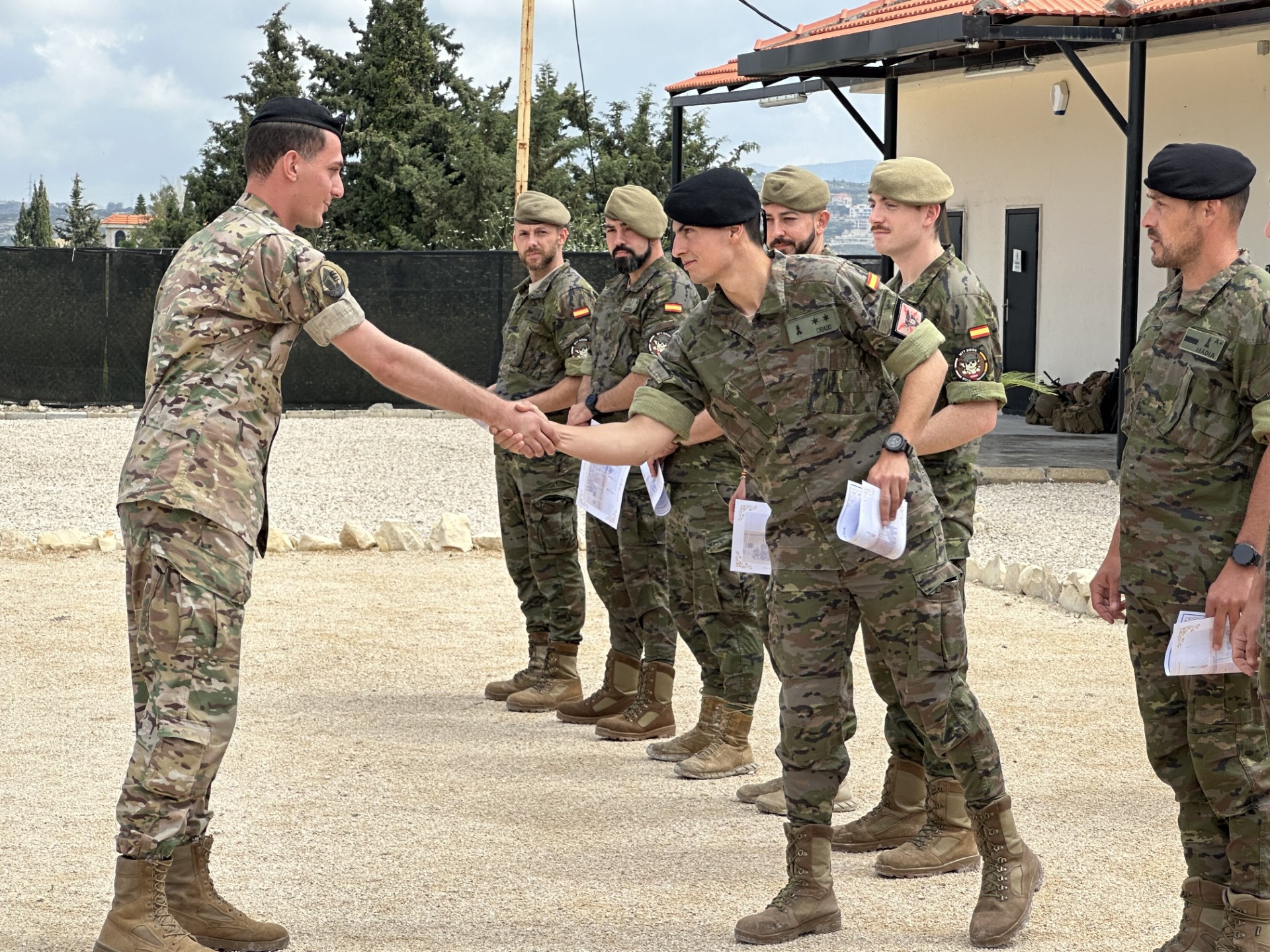 entrega de diplomas junto al DPMO francés