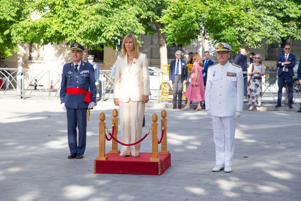 Presidenta del CGPJ y del Tribunal Supremo recibe honores