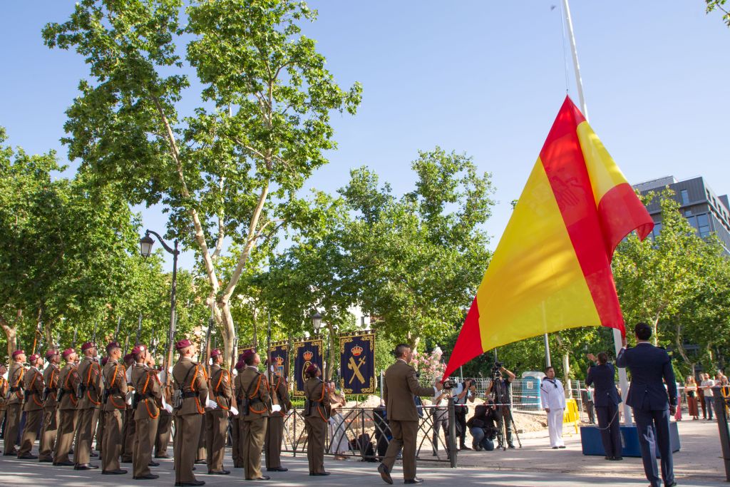 Ceremonia de izado