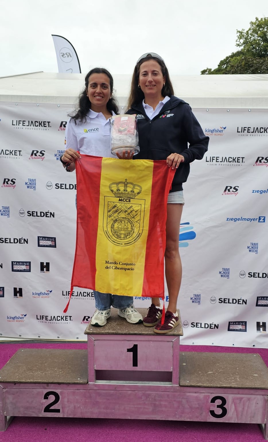 La sargento de la Armada Alejandra Vicens conquista el título mundial